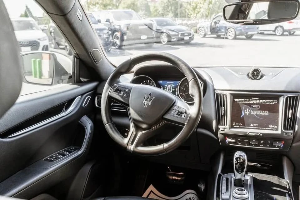 2018 Maserati Levante - Image 12 of 19