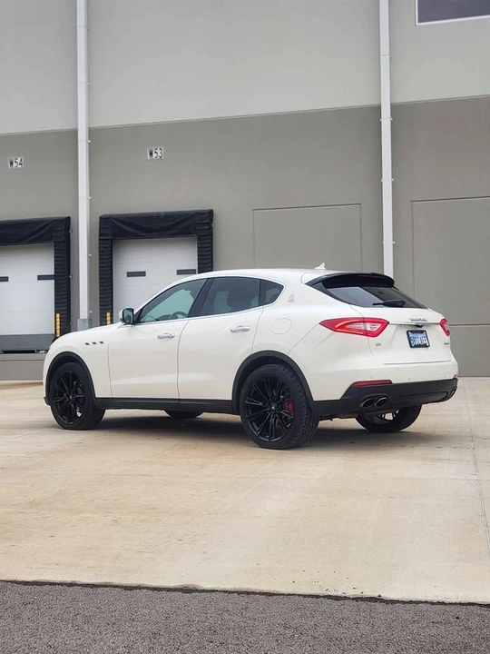 2018 Maserati Levante - Image 3 of 20