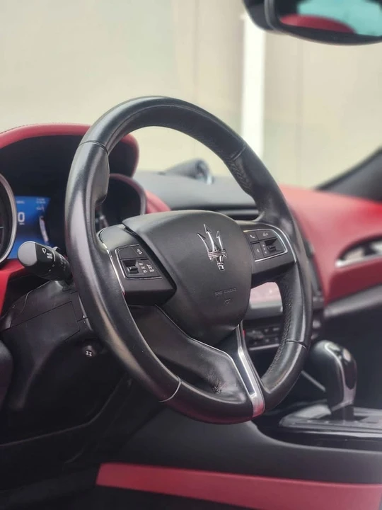 2018 Maserati Levante - Image 17 of 20