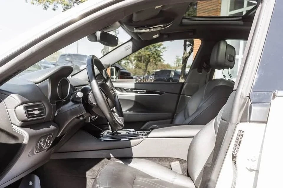 2018 Maserati Levante - Image 16 of 19