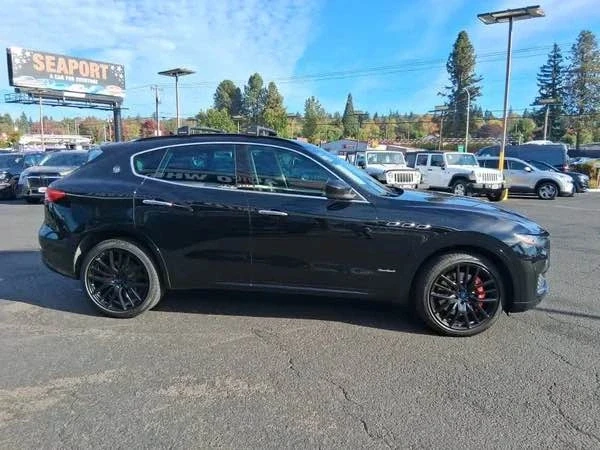 2018 Maserati Levante - Image 3 of 17