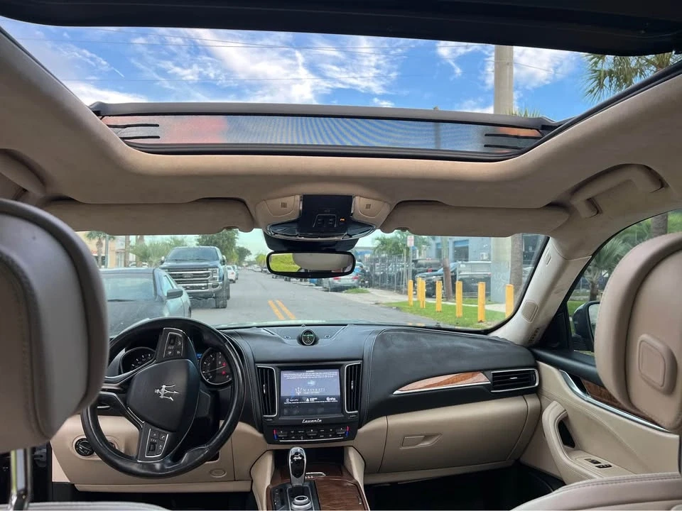 2018 Maserati Levante - Image 12 of 13