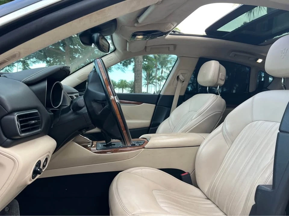 2018 Maserati Levante - Image 8 of 13