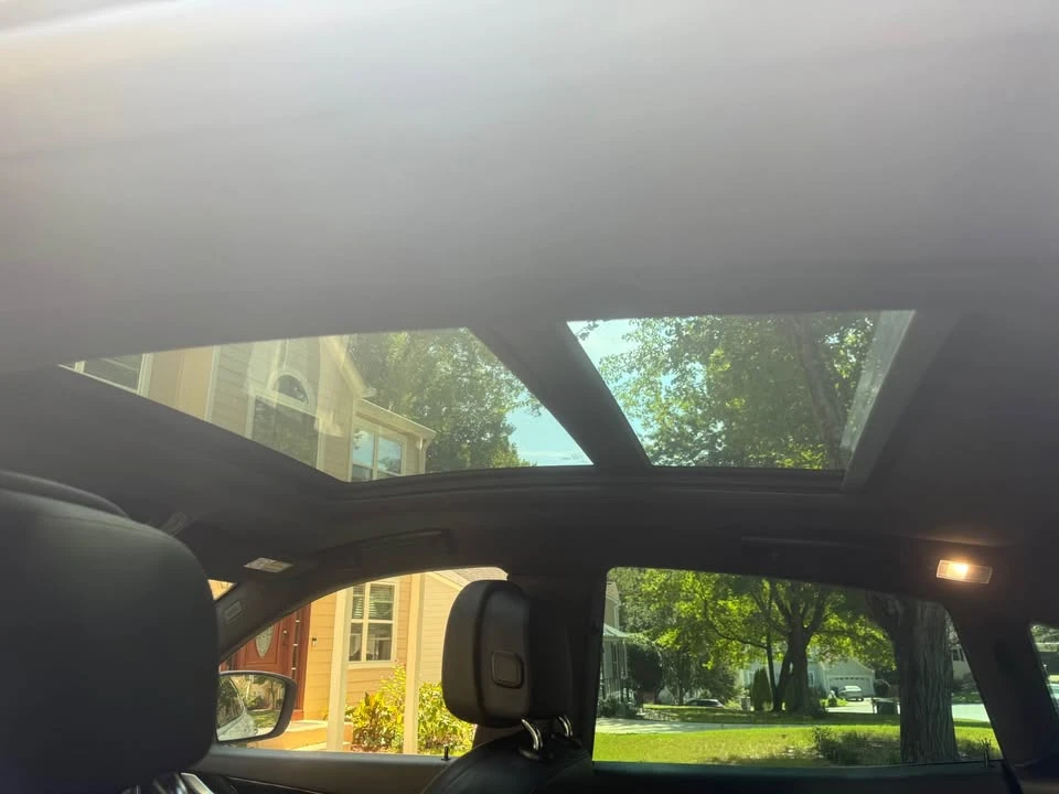 2018 Maserati Levante - Image 10 of 18