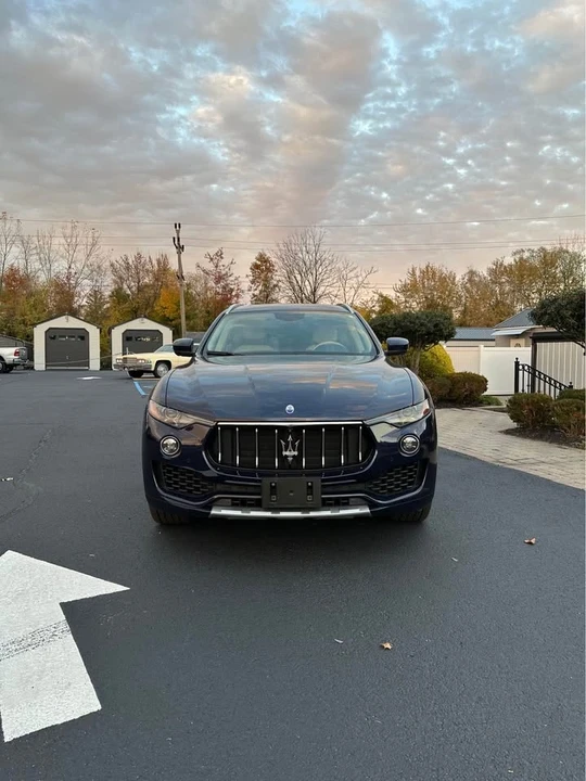 2018 Maserati Levante - Image 2 of 13
