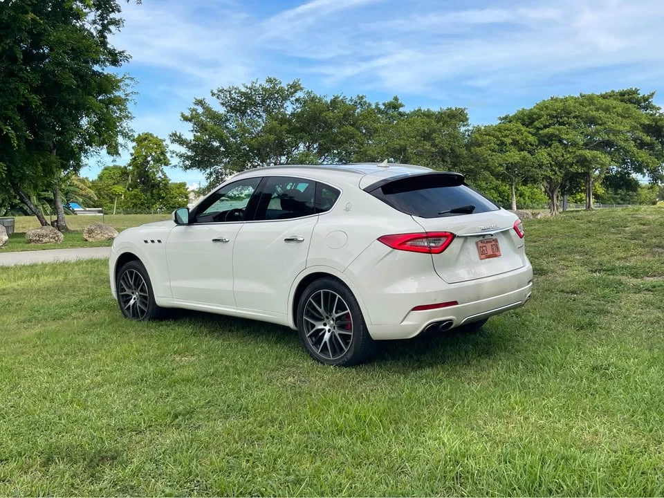 2018 Maserati Levante - Image 3 of 12