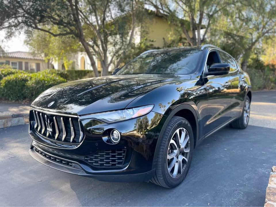 2018 Maserati Levante - Image 2 of 11