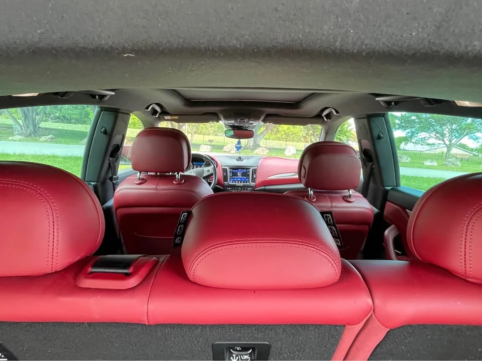 2018 Maserati Levante - Image 9 of 12