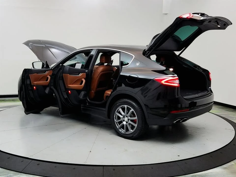 2018 Maserati Levante - Image 11 of 19