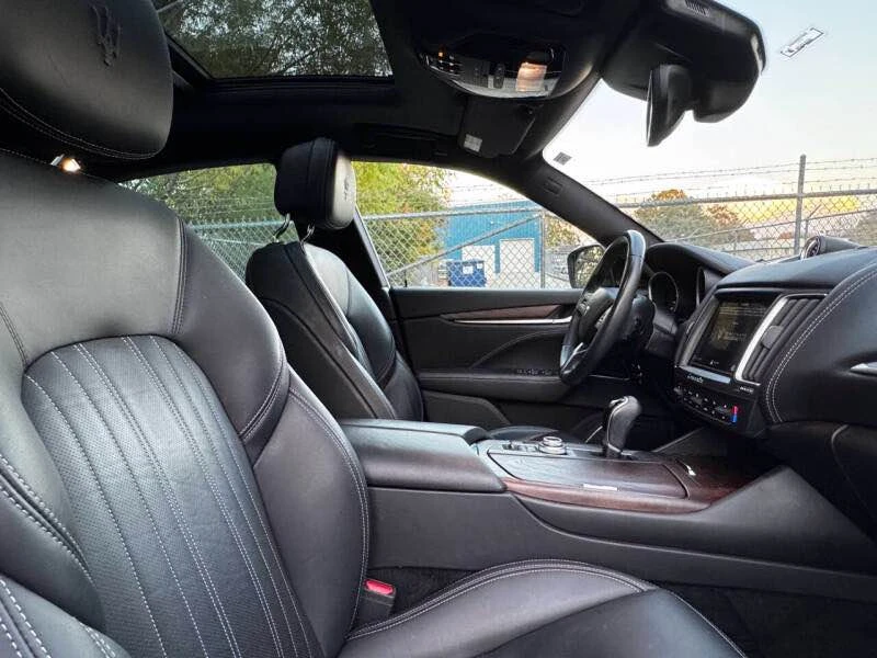 2018 Maserati Levante - Image 10 of 16