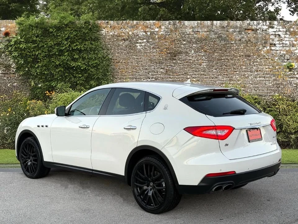 2018 Maserati Levante - Image 7 of 20