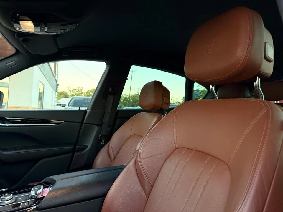 2018 Maserati Levante - Image 12 of 20