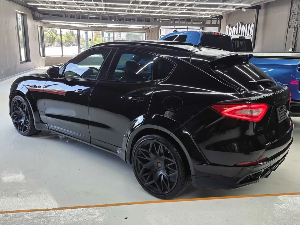 2018 Maserati Levante - Image 2 of 9