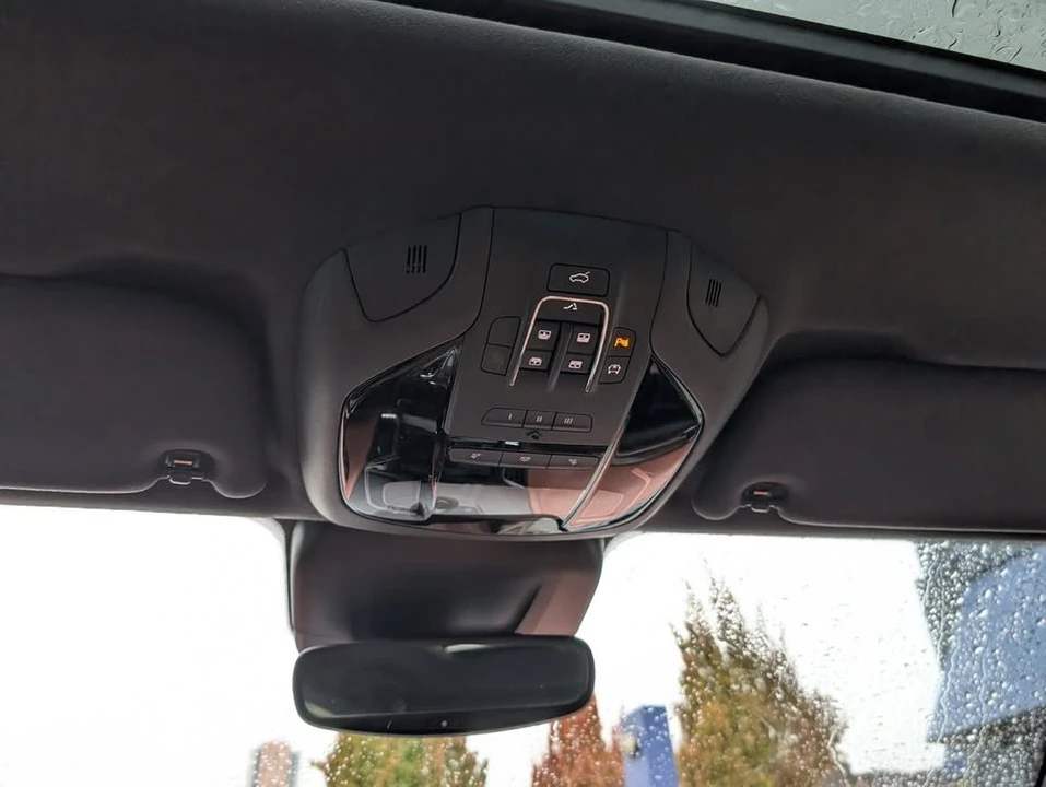 2018 Maserati Levante - Image 16 of 20