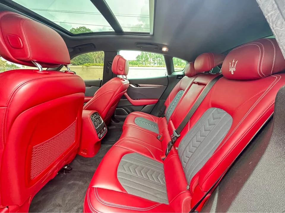 2018 Maserati Levante - Image 15 of 17