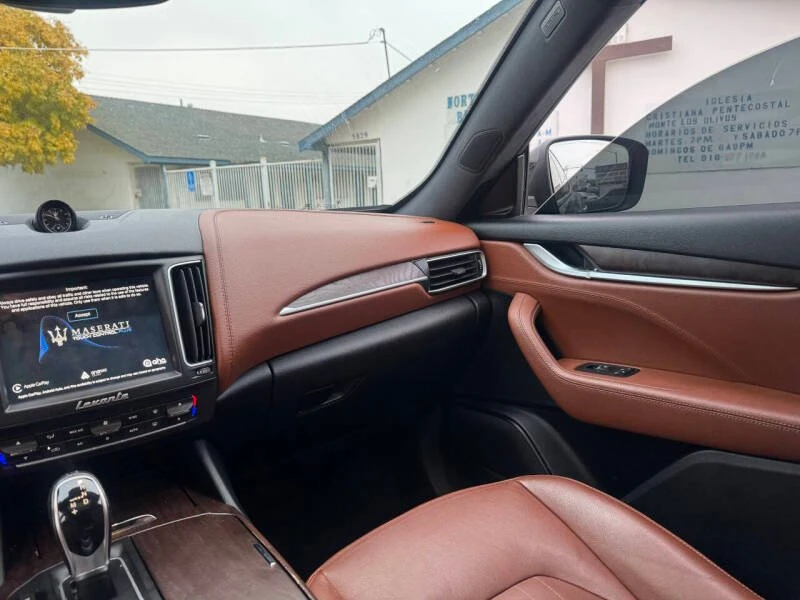 2018 Maserati Levante - Image 10 of 20