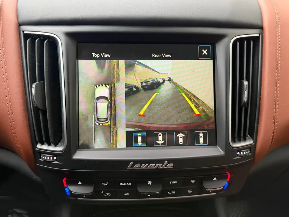 2018 Maserati Levante - Image 15 of 15