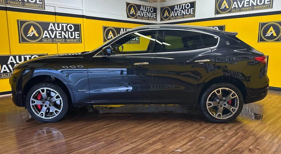 2018 Maserati Levante - Image 2 of 18