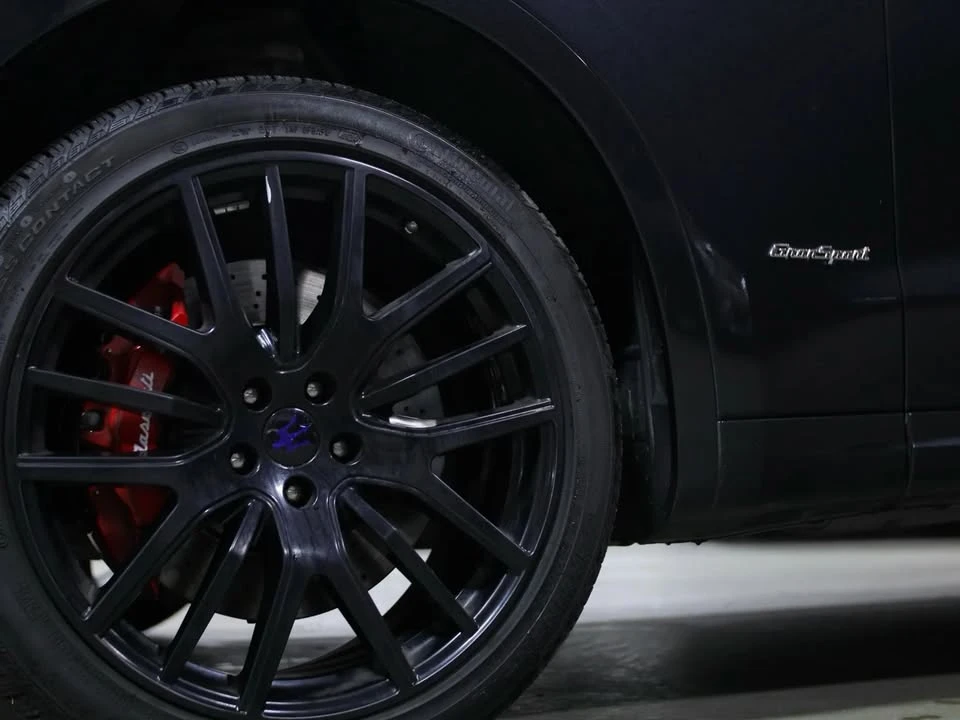 2018 Maserati Levante - Image 8 of 20