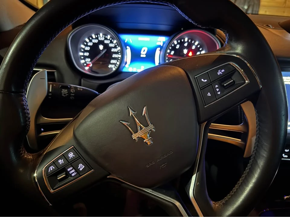2018 Maserati Levante - Image 7 of 20