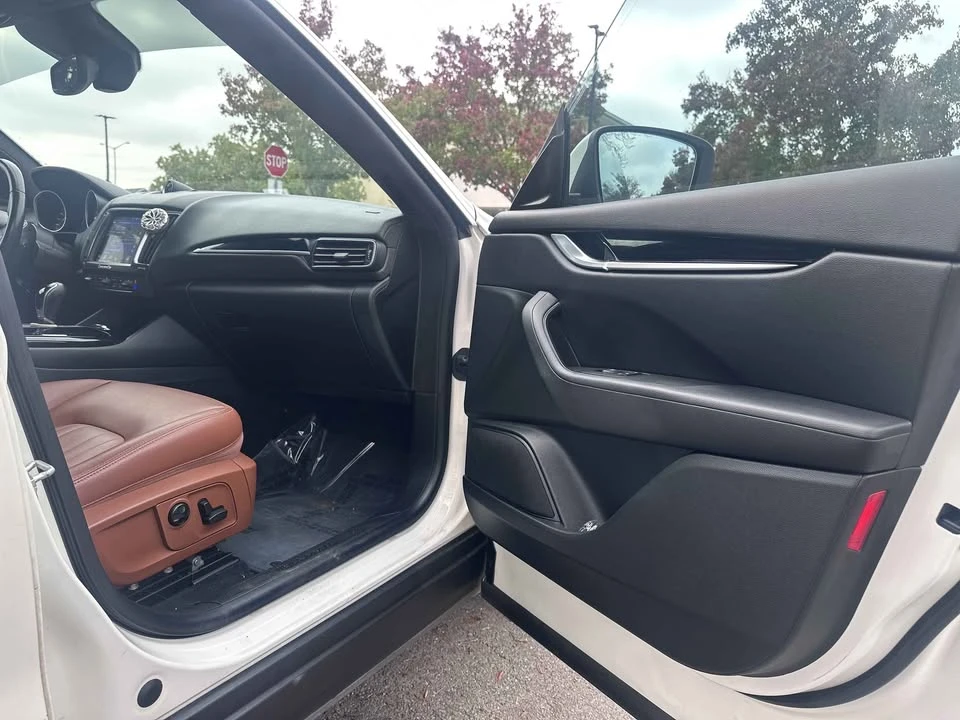 2018 Maserati Levante - Image 3 of 8