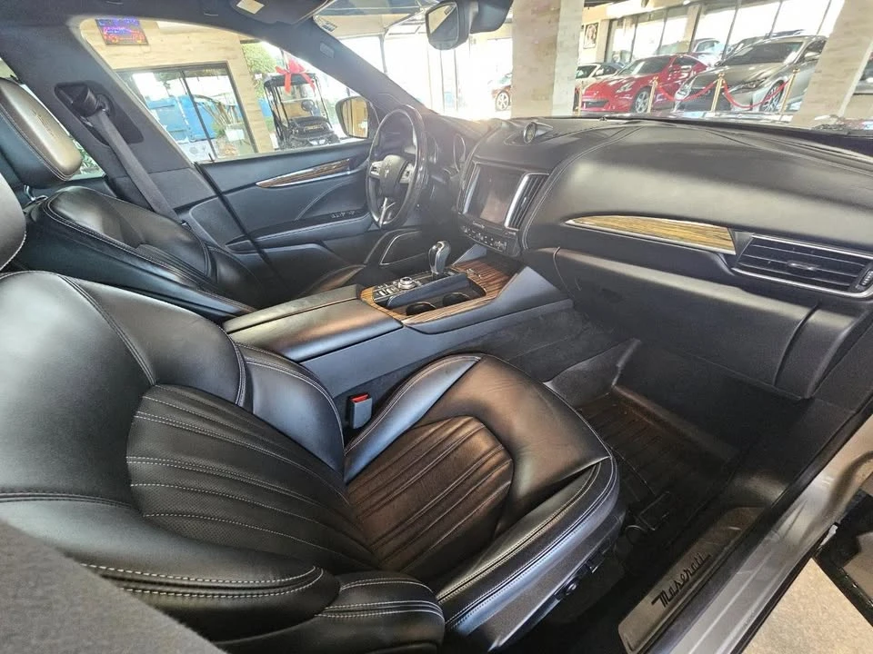2018 Maserati Levante - Image 12 of 20