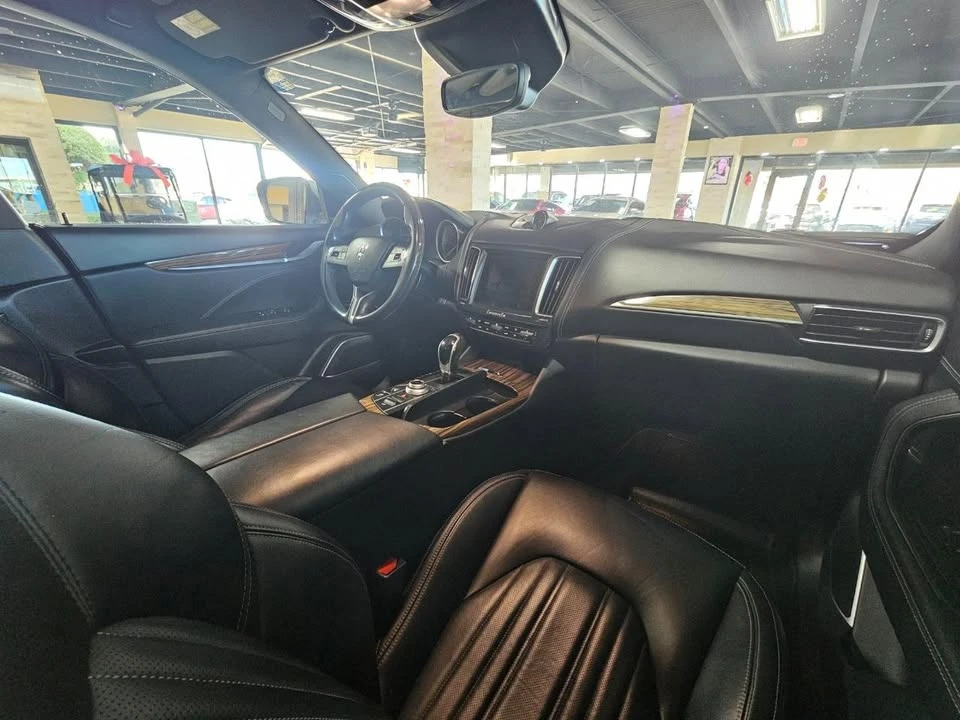 2018 Maserati Levante - Image 19 of 20