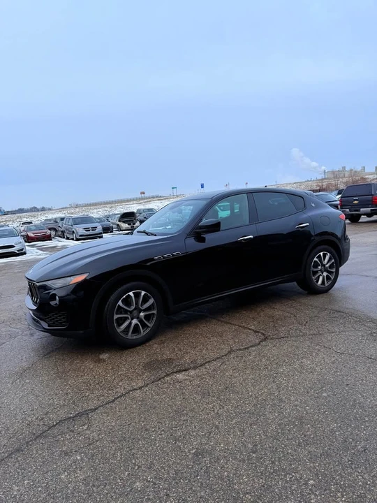2018 Maserati Levante - Image 4 of 8