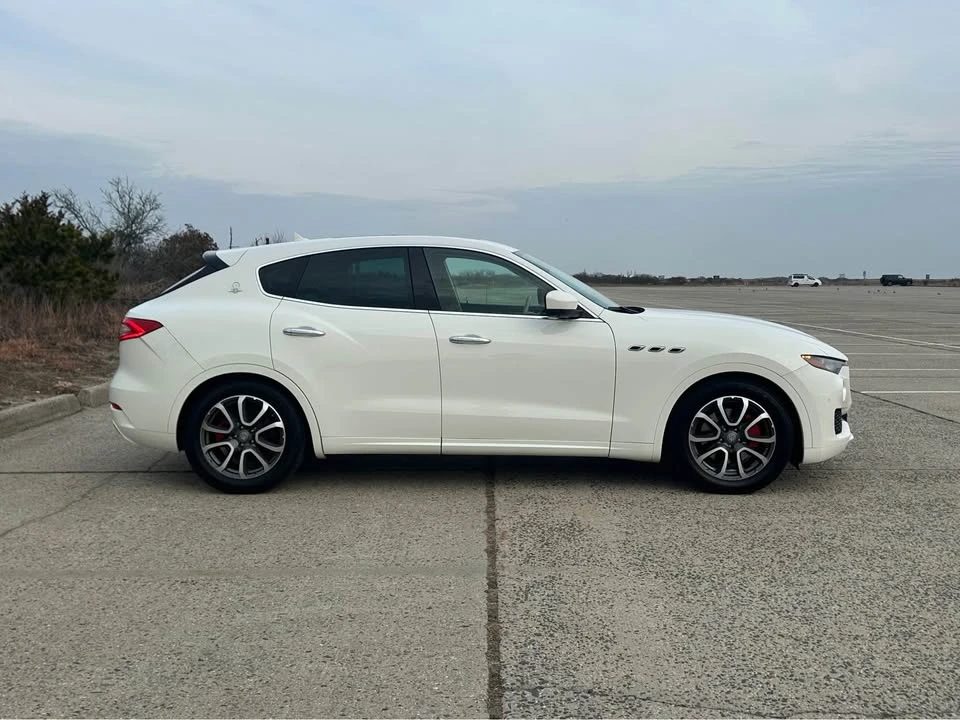 2018 Maserati Levante - Image 7 of 16