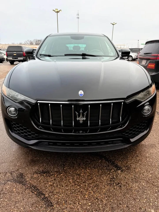 2018 Maserati Levante - Image 2 of 8