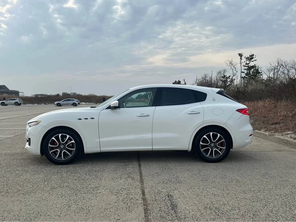 2018 Maserati Levante - Image 8 of 16