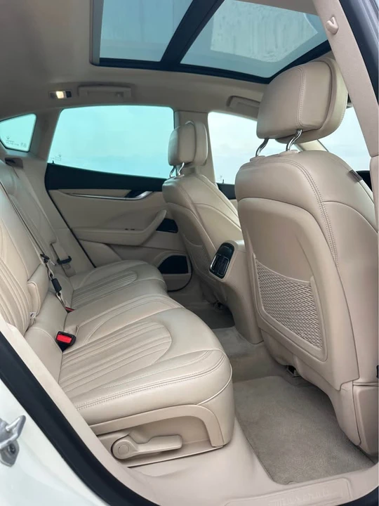 2018 Maserati Levante - Image 12 of 16