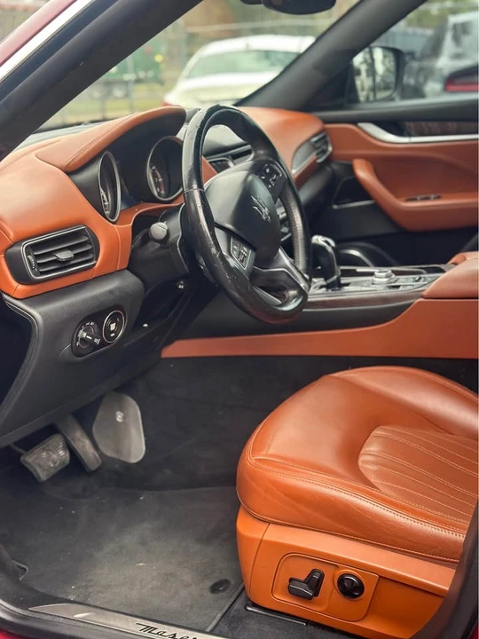 2018 Maserati Levante - Image 7 of 18
