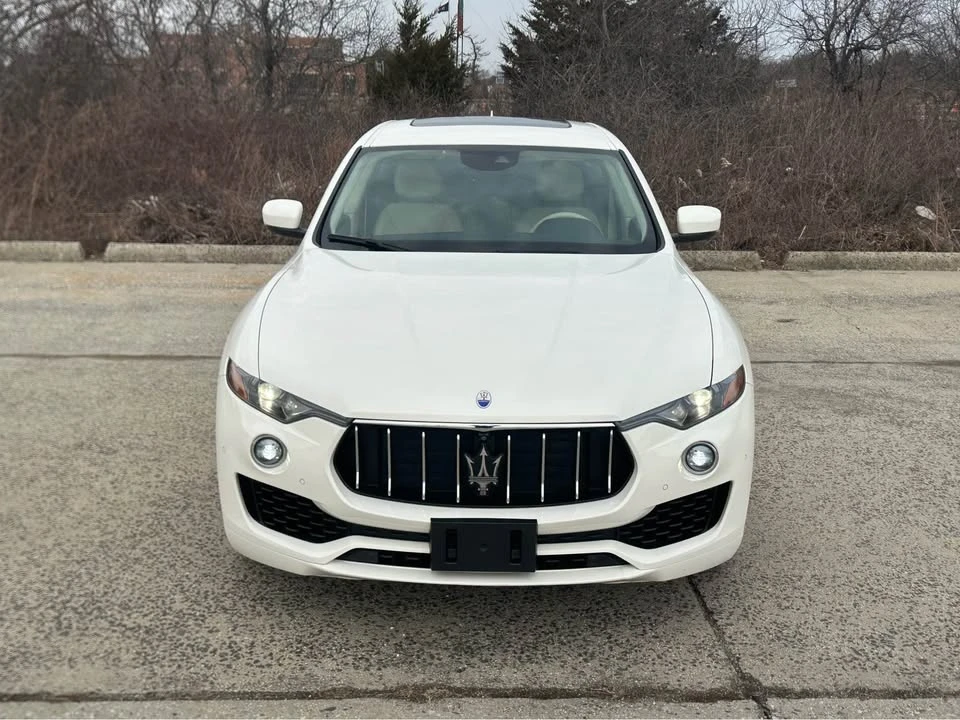 2018 Maserati Levante - Image 2 of 16