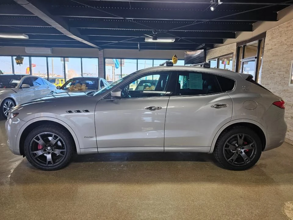 2018 Maserati Levante - Image 4 of 20