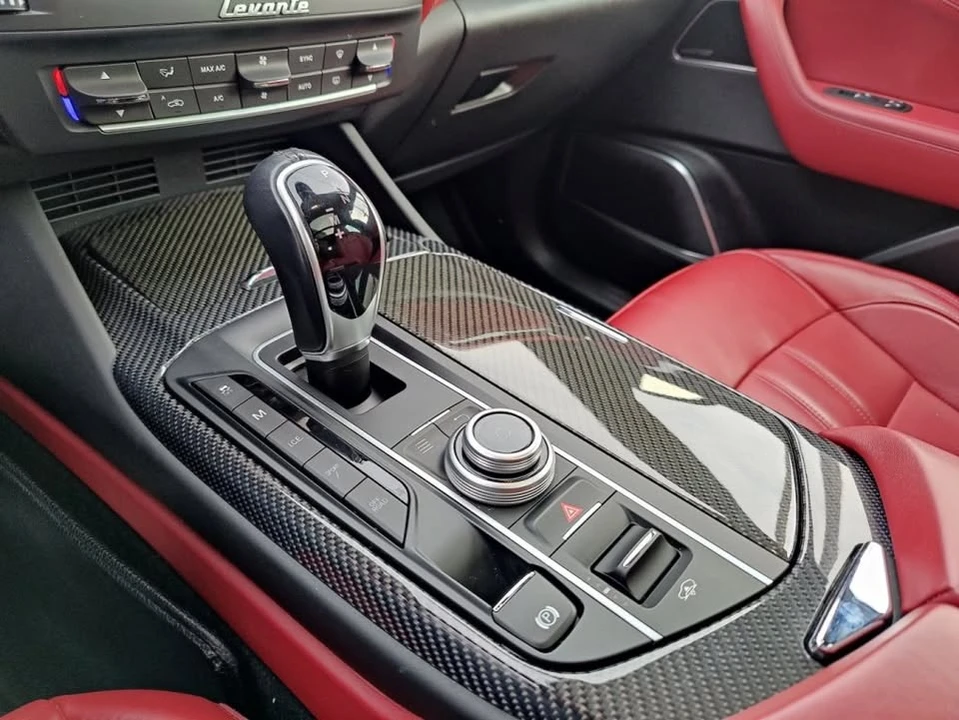 2018 Maserati Levante - Image 14 of 18