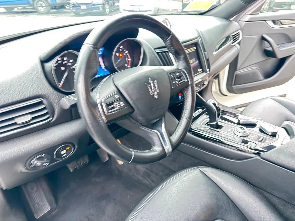 2018 Maserati Levante - Image 7 of 17