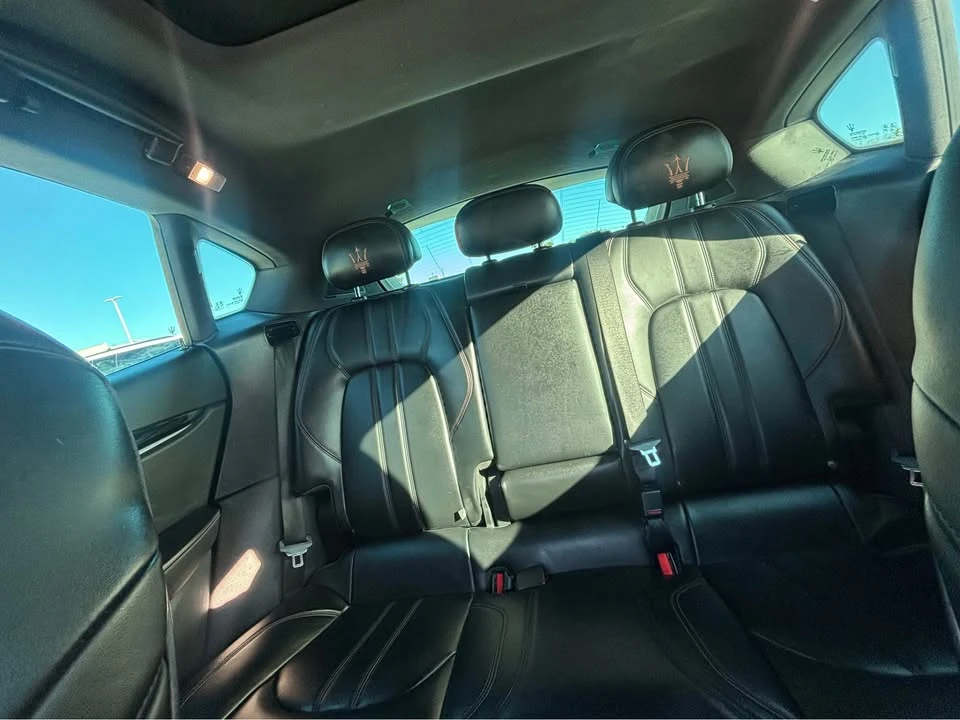 2018 Maserati Levante - Image 7 of 16