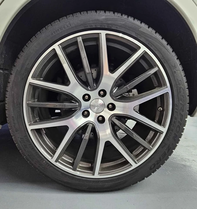 2018 Maserati Levante - Image 10 of 15
