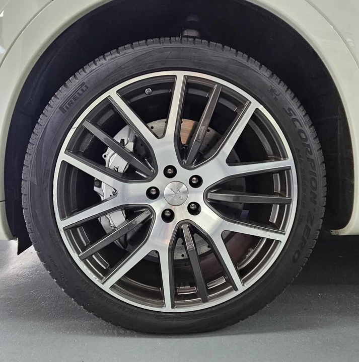 2018 Maserati Levante - Image 15 of 15