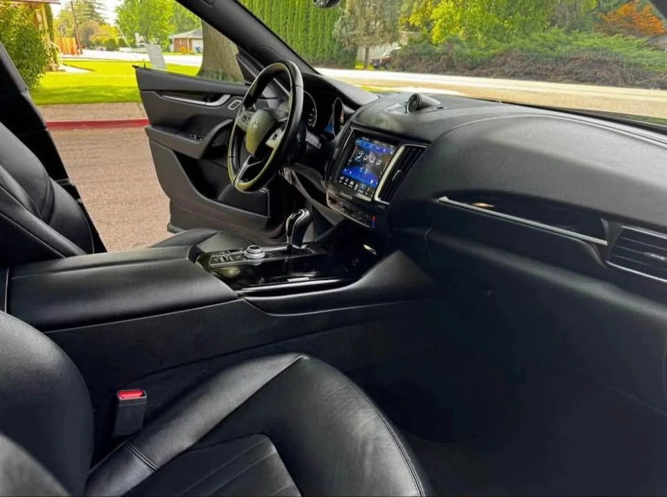 2018 Maserati Levante - Image 10 of 12