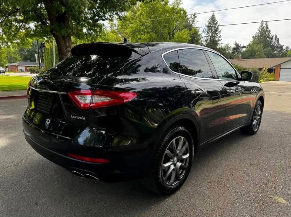 2018 Maserati Levante - Image 4 of 12