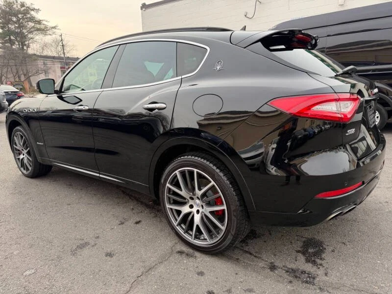 2018 Maserati Levante - Image 2 of 20