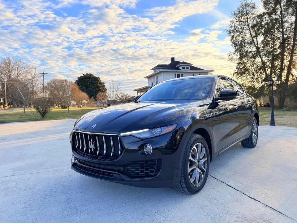 2018 Maserati Levante - Image 5 of 18