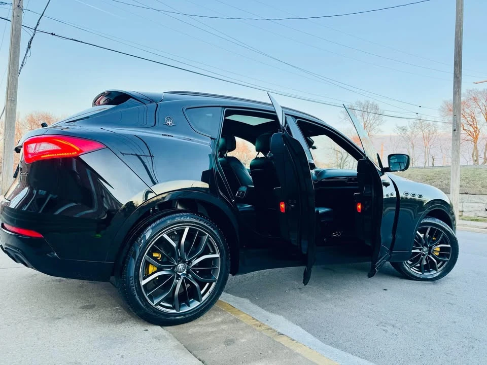 2018 Maserati Levante - Image 12 of 20