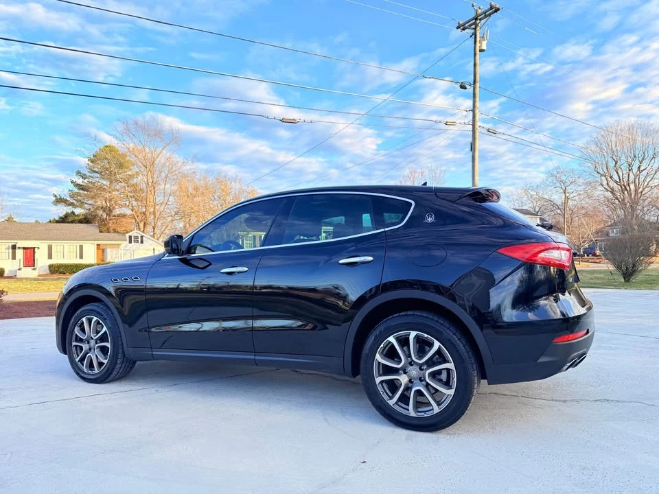 2018 Maserati Levante - Image 7 of 18