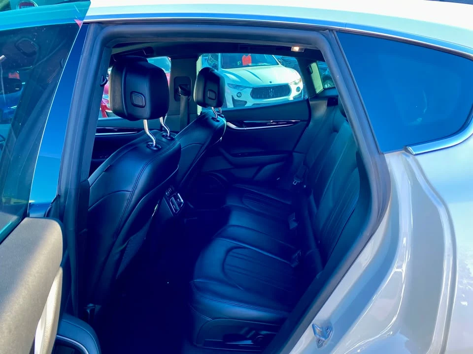 2018 Maserati Levante - Image 4 of 5