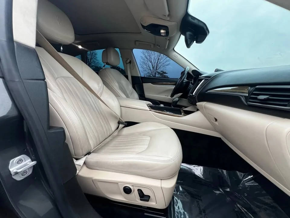 2018 Maserati Levante - Image 12 of 20