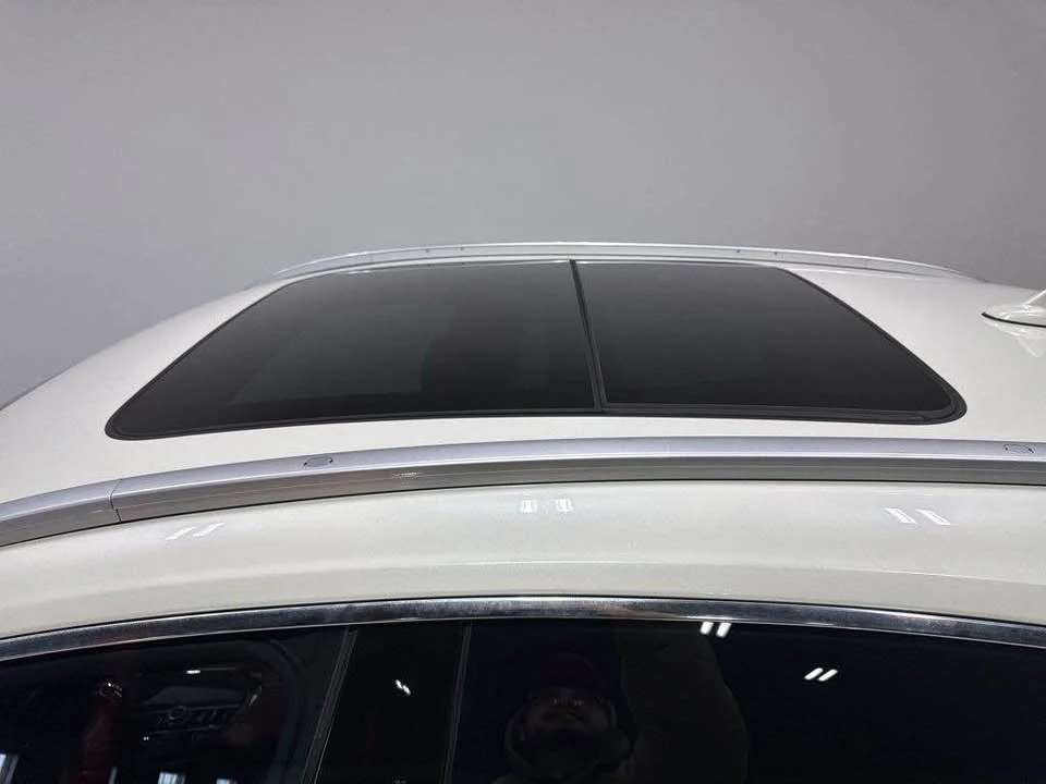 2018 Maserati Levante - Image 7 of 19