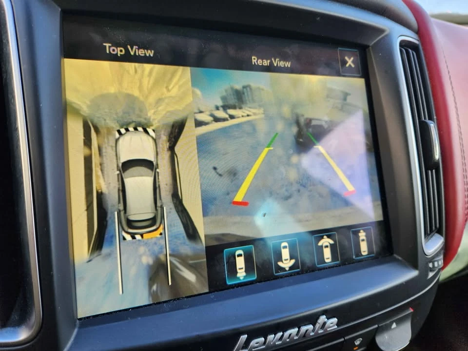 2018 Maserati Levante - Image 14 of 18